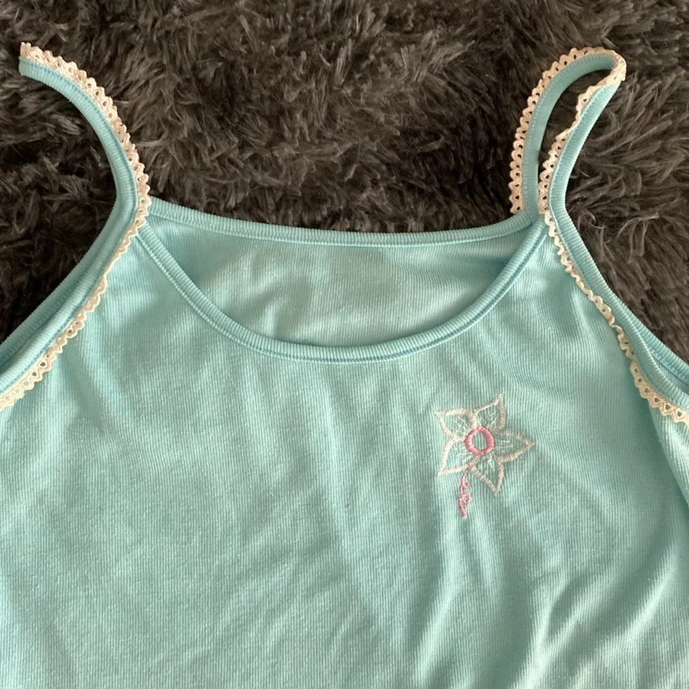 Zuhaila baby blue sleepwear tank top
